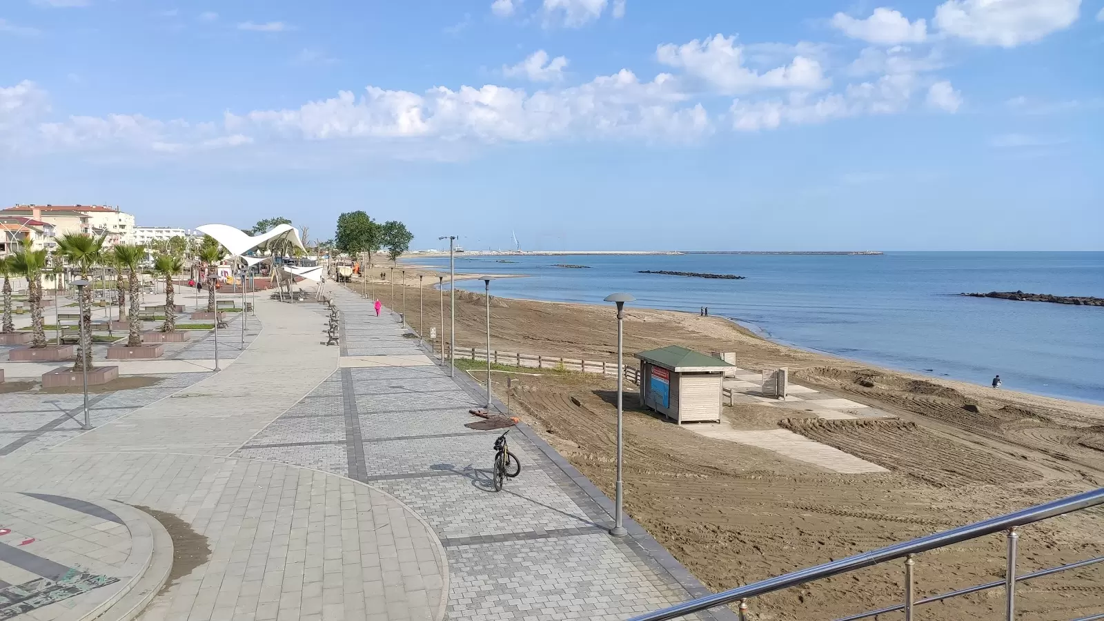 Kinaliada Beach