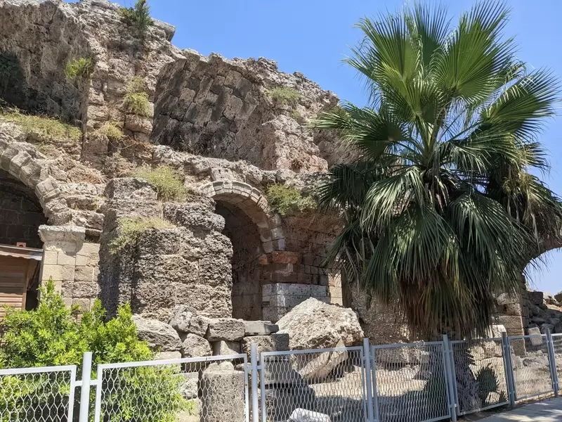 Lato della città antica