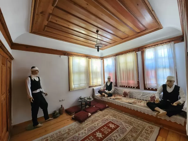 Atatürk'ün Evini (Şuhut) Keşfedin