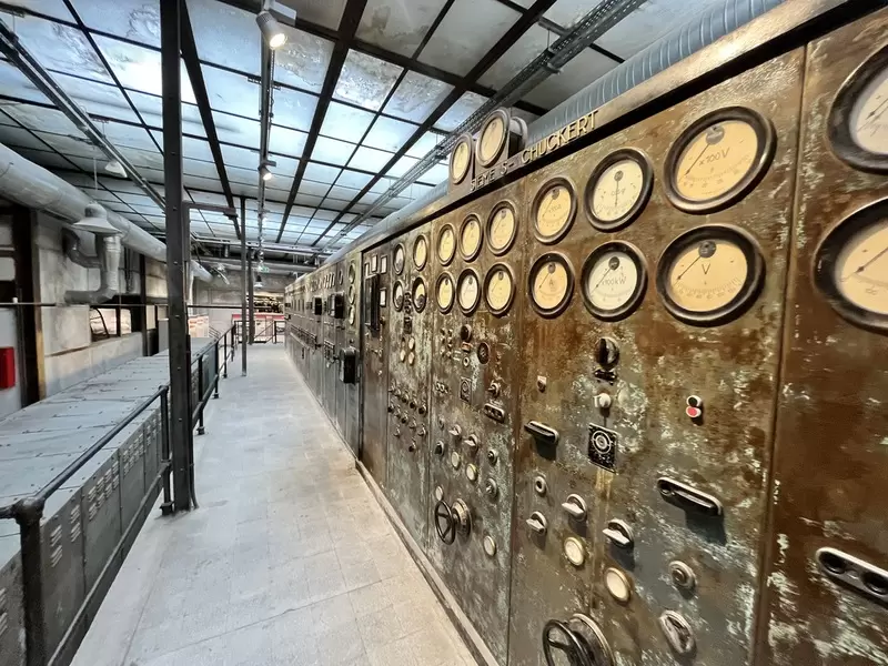 探索 SEKA 纸博物馆