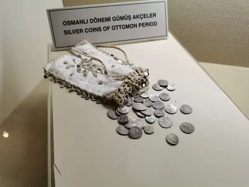 Discover Çeşme Museum