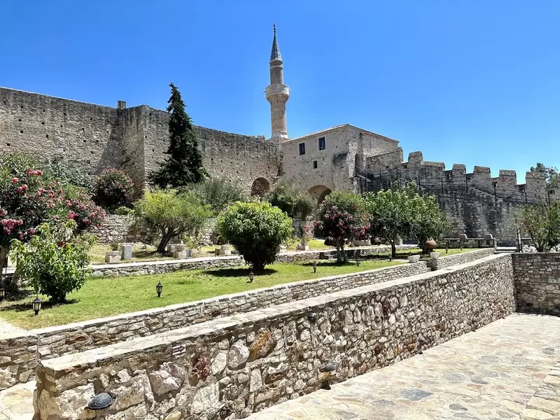 Discover Çeşme Museum