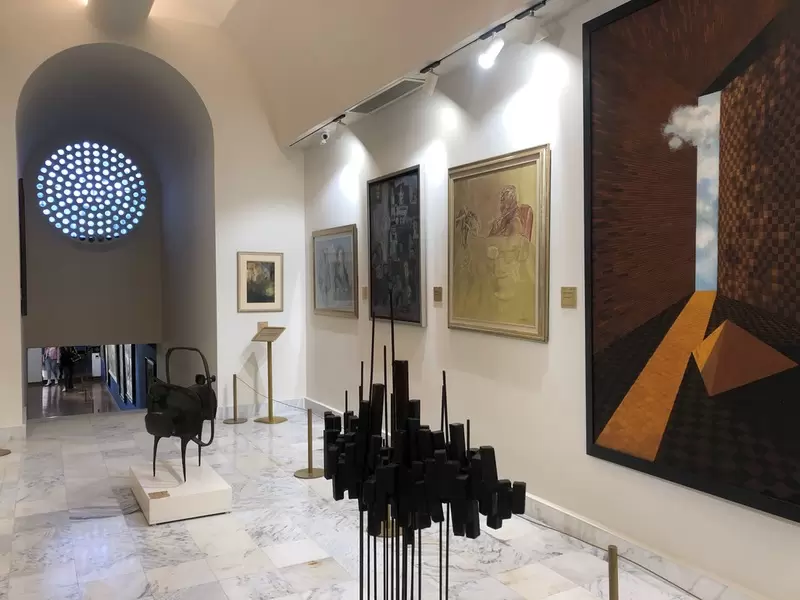 州立芸術彫刻博物館を発見する