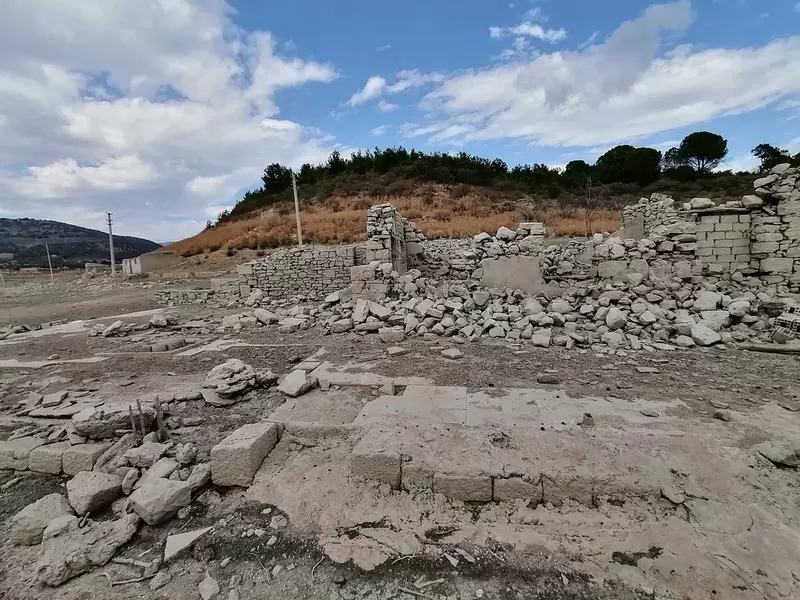 Древний город Аллианой