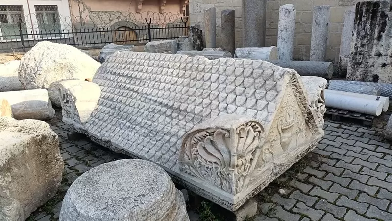 探索塔尔苏斯圣保罗教堂