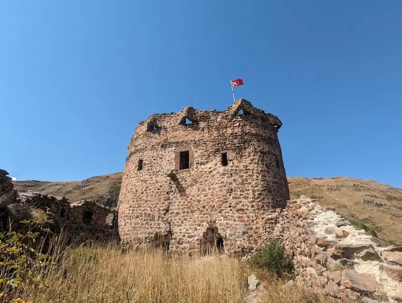 Замок Шейтан