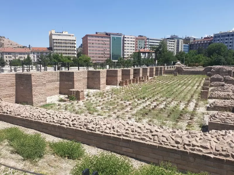 Римские бани Анкары