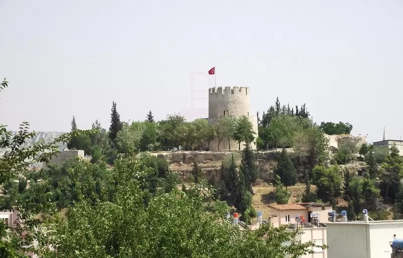 Mut Castle