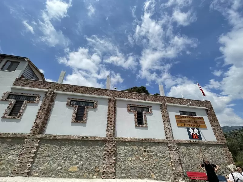 Scopri il Museo etnografico di Tahtakuşlar