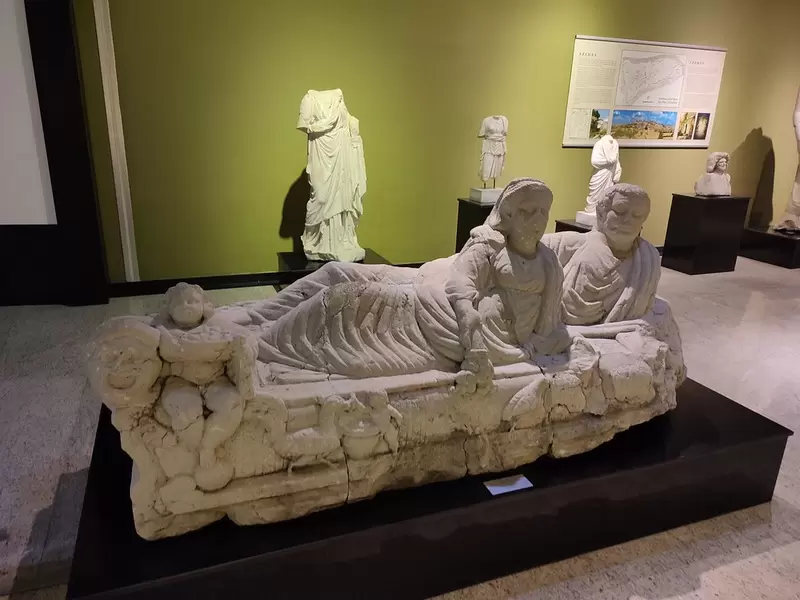 Откройте для себя археологический музей Бурдура