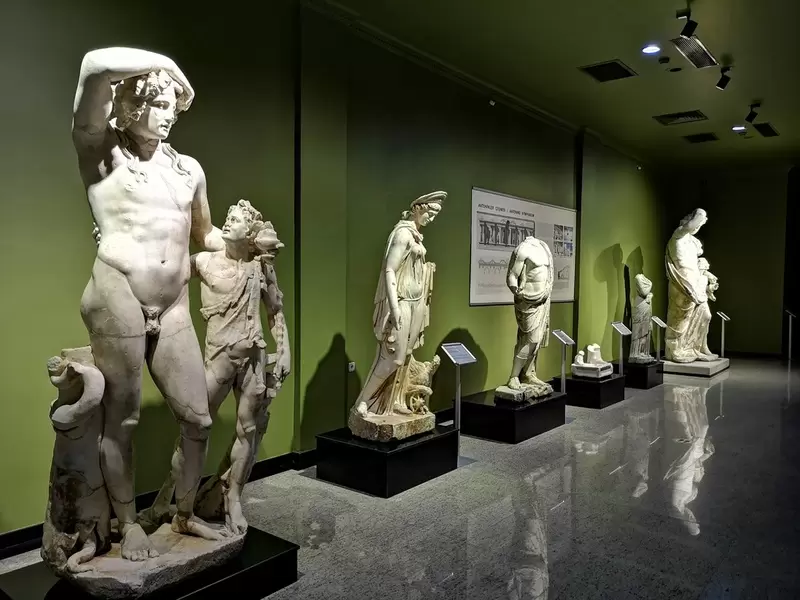 Откройте для себя археологический музей Бурдура