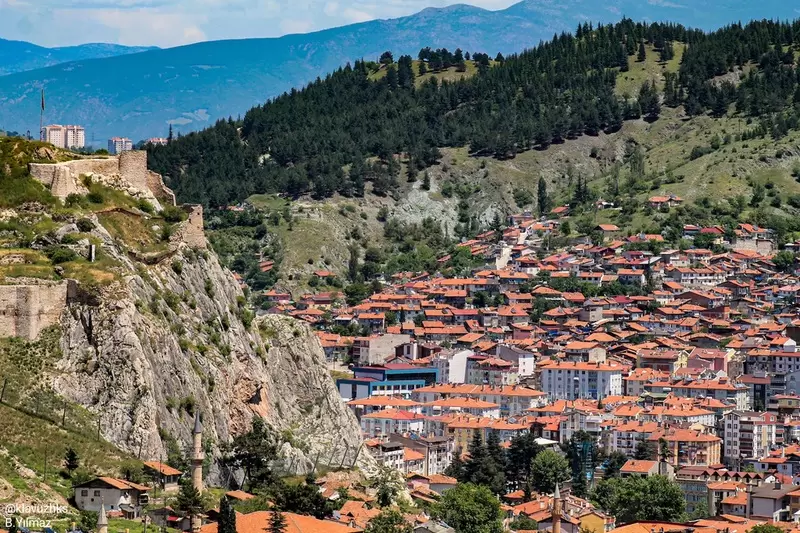 Entdecken Sie die Burg Tokat