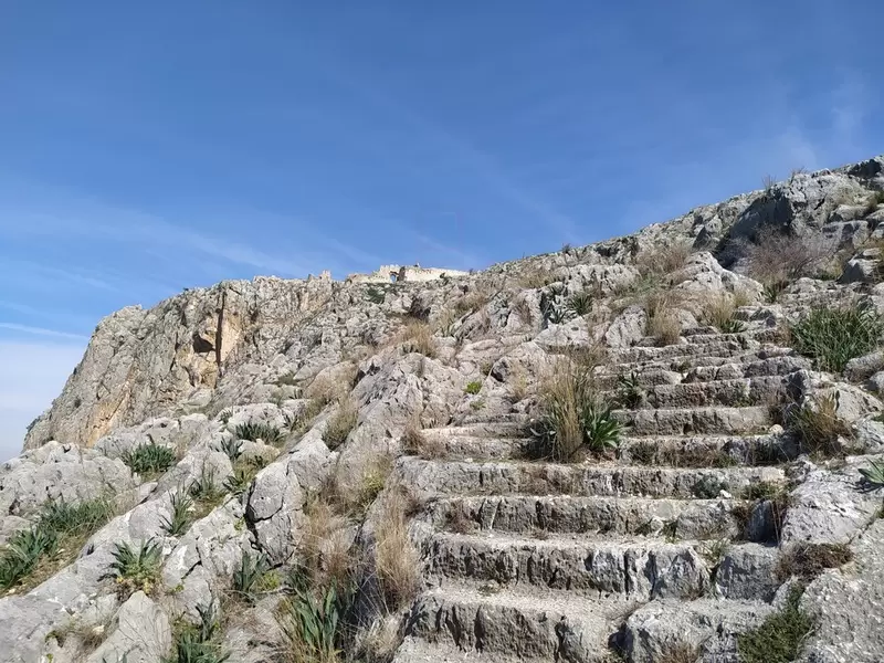 Discover Anavarza Castle