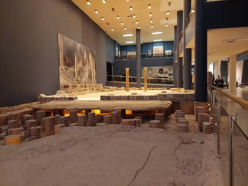 Откройте для себя Археологический музей Хатая