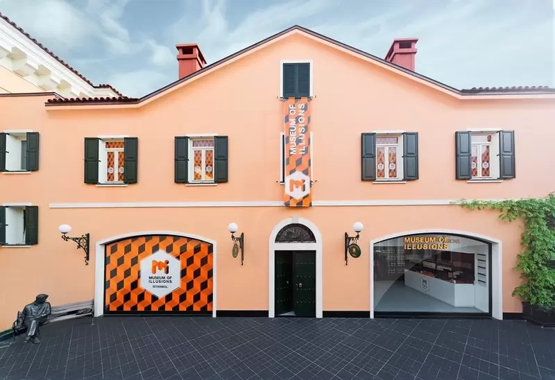 Откройте для себя Стамбульский музей иллюзий