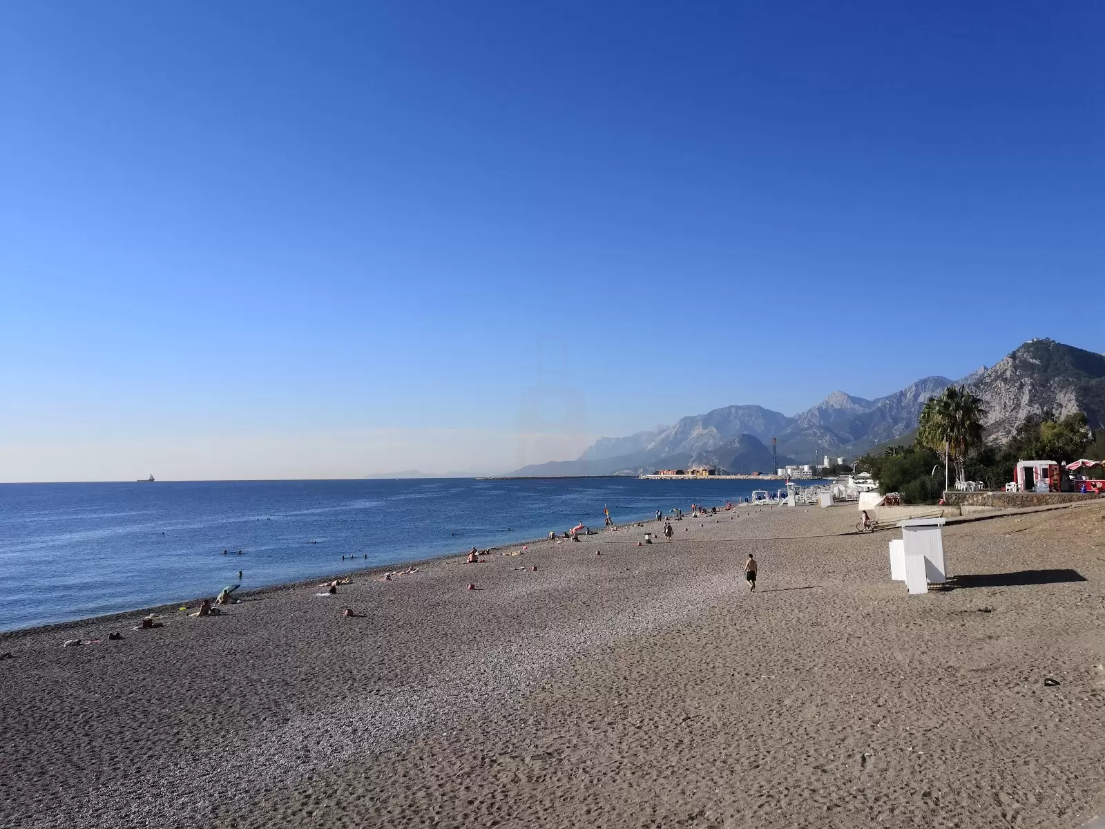 Baki-Strand