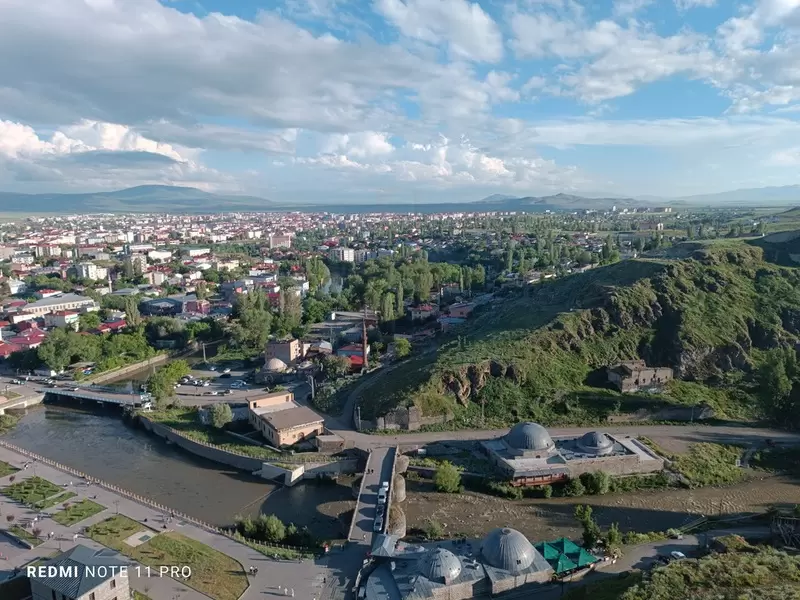 Kars Kalesi'ni keşfedin