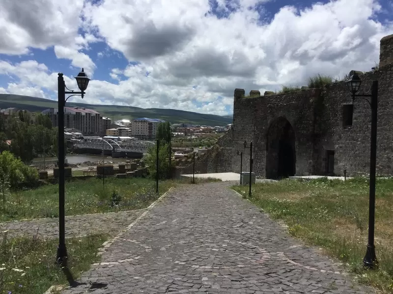 Ardahan Kalesi'ni keşfedin
