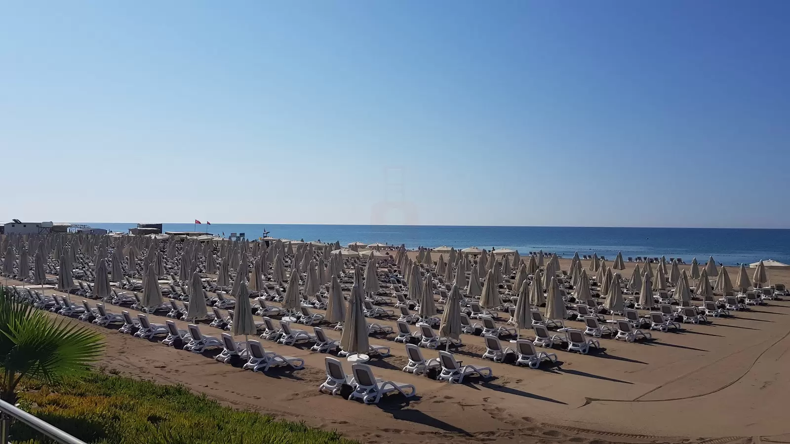 Trendy Lara Sea Beach