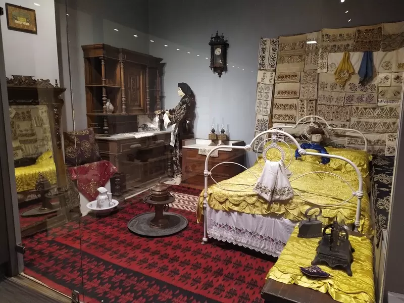 اكتشف متحف تيكيرداغ للآثار والإثنوغرافيا