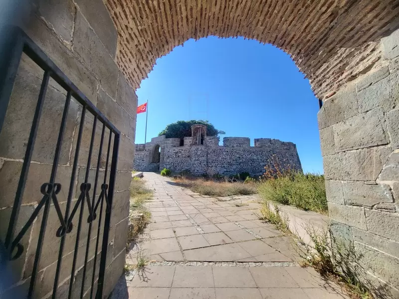 Découvrez le château de Riva