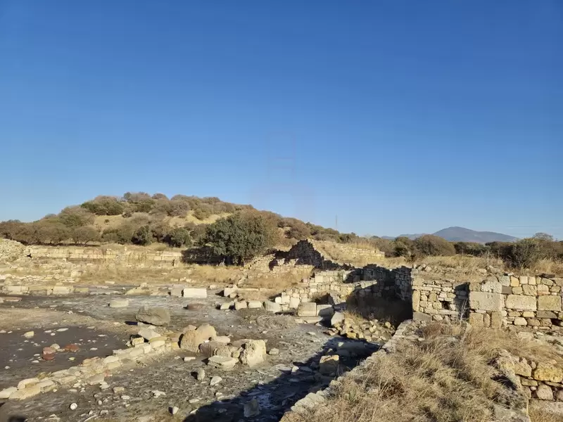 Древний город Сайм