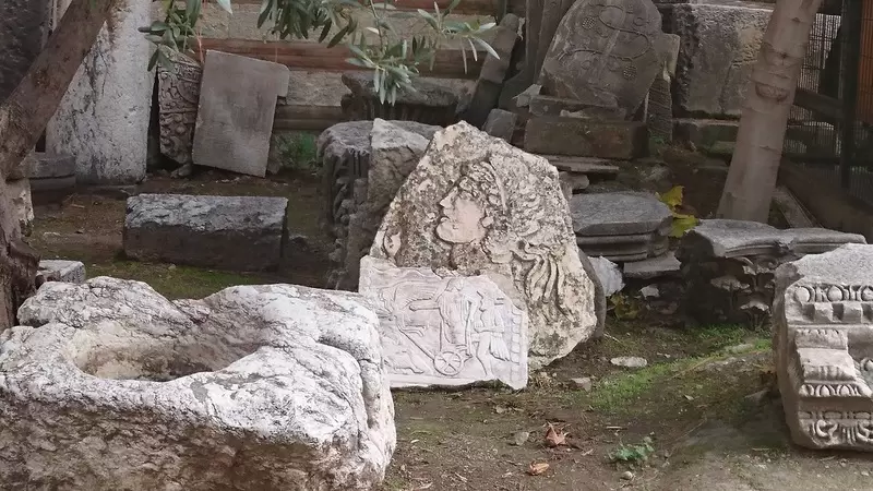 Entdecken Sie das Archäologische Museum Manisa