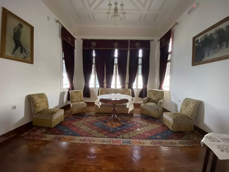 اكتشف دار الهدنة في مودانيا