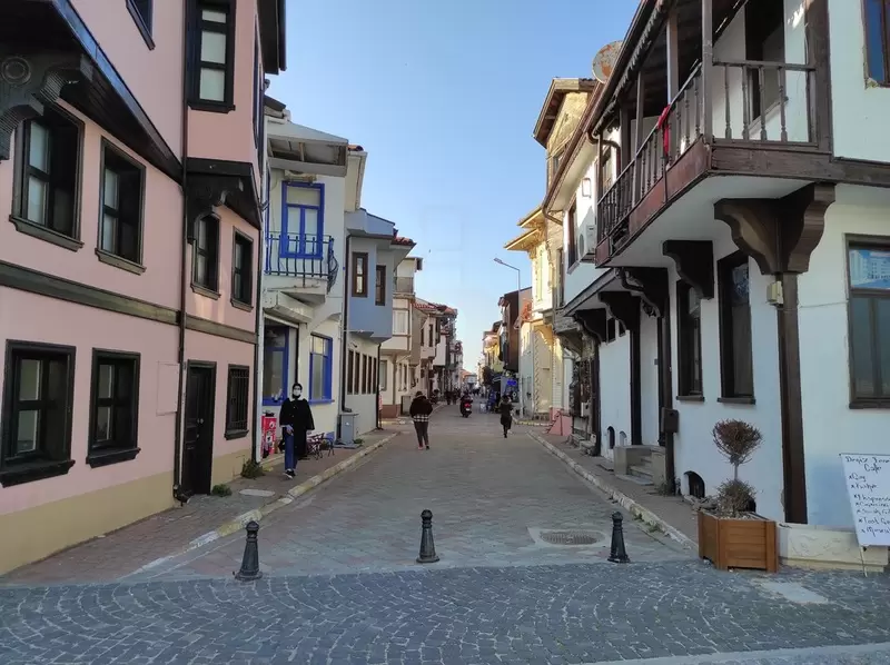 اكتشف دار الهدنة في مودانيا