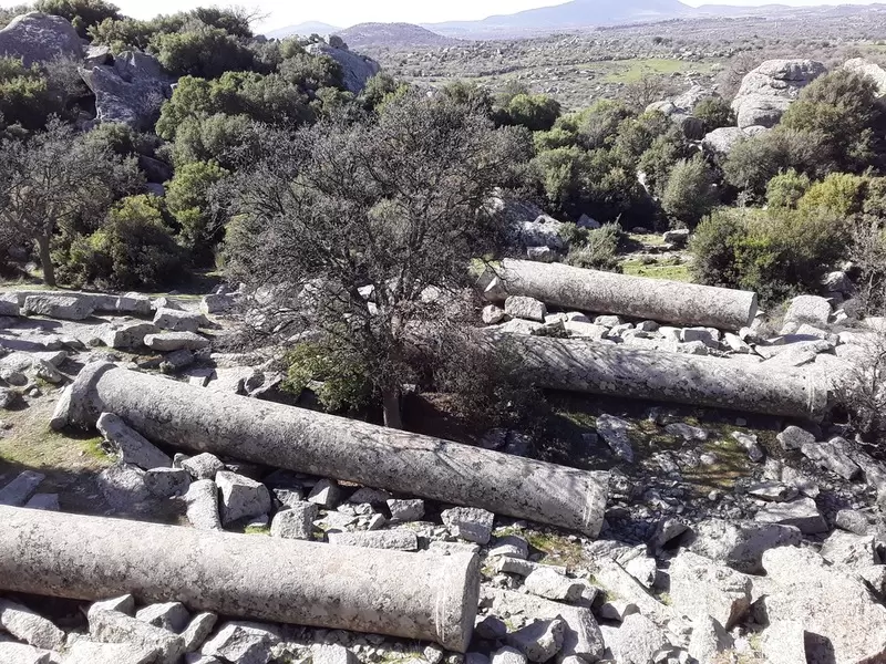 Древний город Неандрия