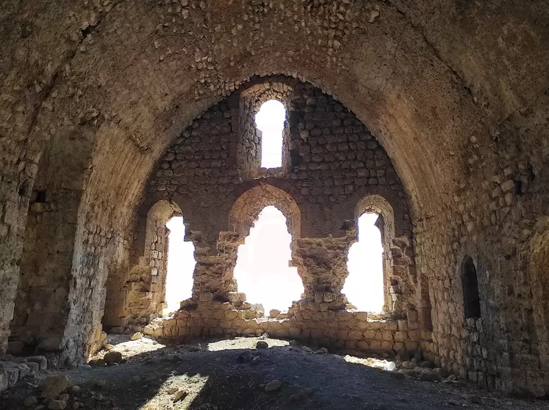 قلعة باجراس