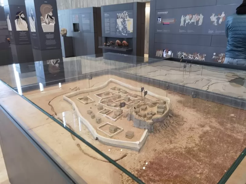 Entdecken Sie das Troja-Museum