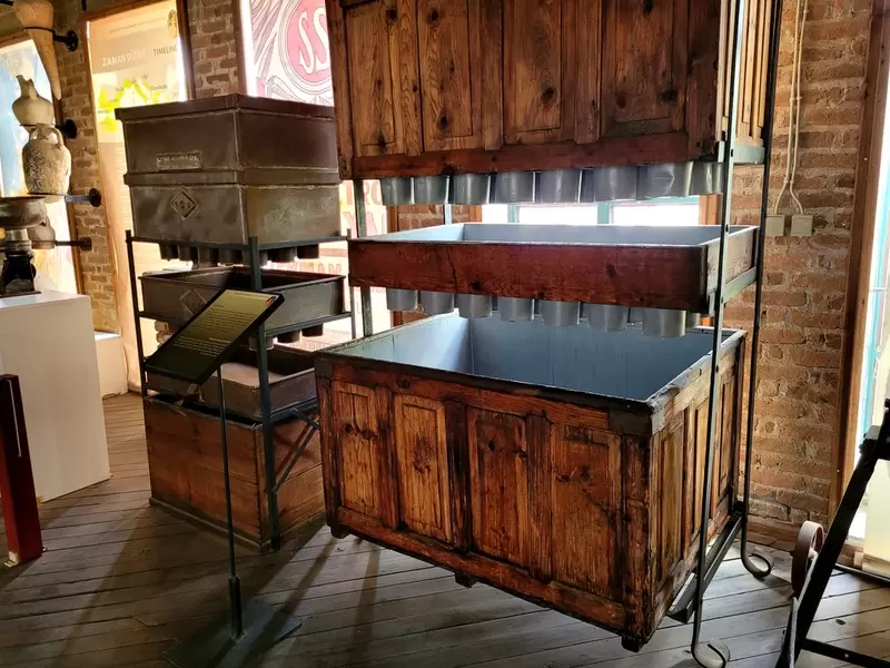 Entdecken Sie das Adatepe Olivenölmuseum