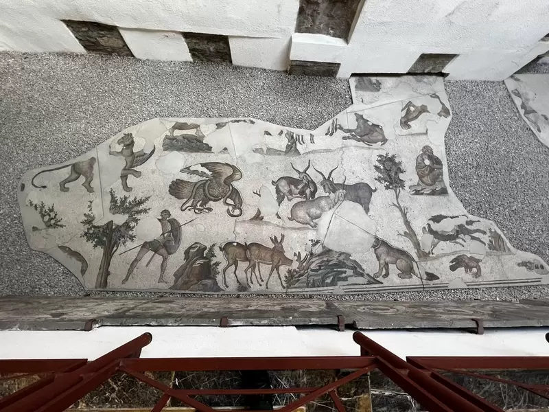 大宮殿モザイク博物館を発見する