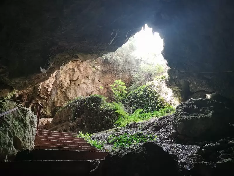 Peynirdeligi Cave