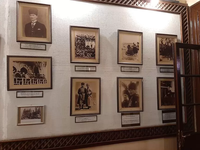 探索梅尔辛阿塔图尔克博物馆