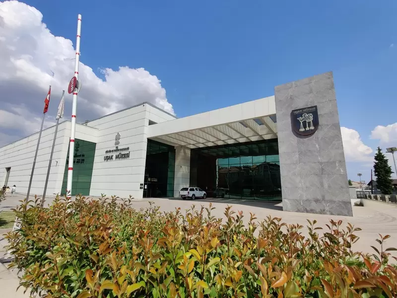 Discover Uşak Museum of Archaeology