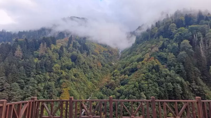 Gelintülü Waterfall