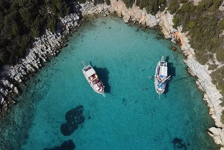 Excursión en barco a las «Maldivas turcas»: la isla de Orak