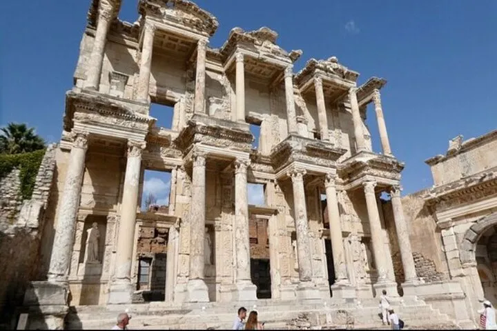 Excursión privada: Excursión a la Éfeso bíblica para pasajeros de cruceros desde el puerto de Kuşadası (Éfeso)