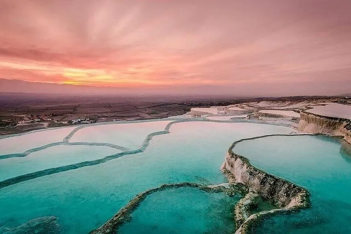 Excursión a Pamukkale, Hierápolis y el lago Salda, con entrada incluida, desde Kemer