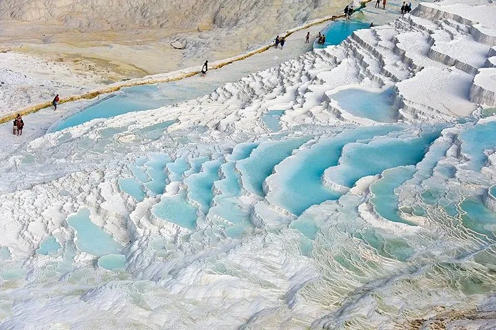 Tour de Pamukkale Hierápolis y la Piscina de Cleopatra con almuerzo desde Antalya