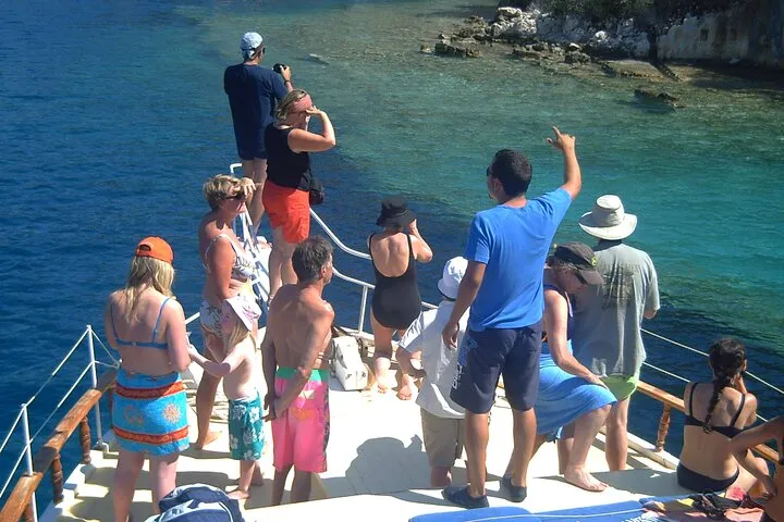Excursión en barco de día completo a Kaş y Kekova