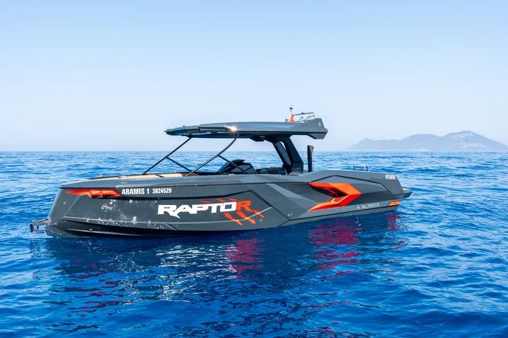 Excursión privada a Oludeniz en la lancha «Raptor Power»