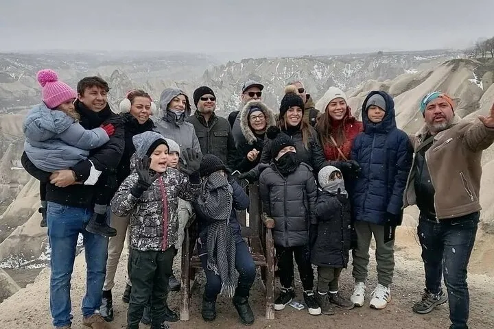 Excursión privada de día completo a Capadocia con almuerzo incluido