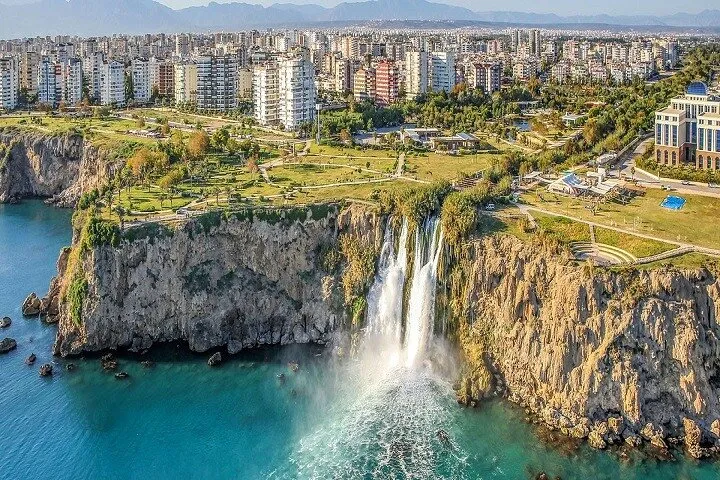 Tour por la ciudad de Antalya, 2 cascadas, paseo en barco – Todas las entradas incluidas