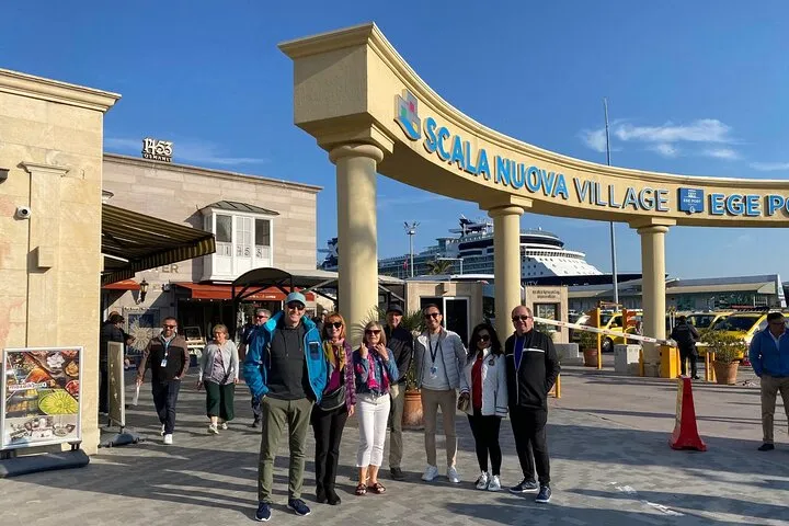Kusadasi Walking City Tour from Kusadasi Port Turkiye