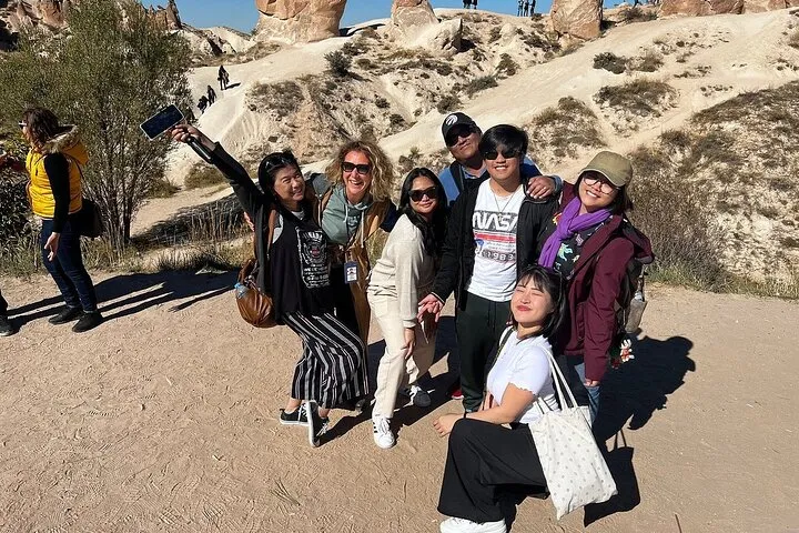 ¡Una experiencia encantadora en Capadocia! 4 días en un hotel cueva, con vuelo en globo opcional
