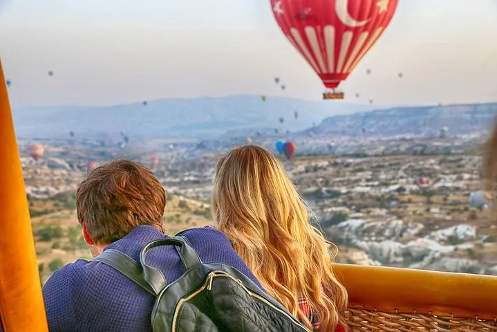 Excursiones a Capadocia de 3 días y 2 noches desde Estambul en avión