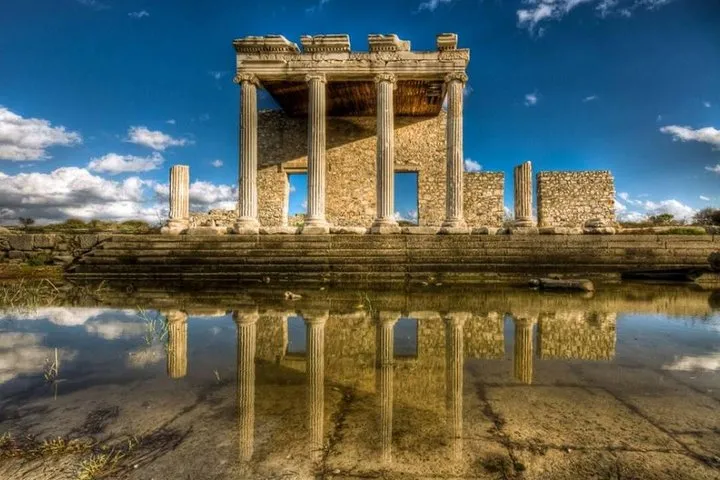 Excursión a Priene, Mileto y Didima desde Esmirna